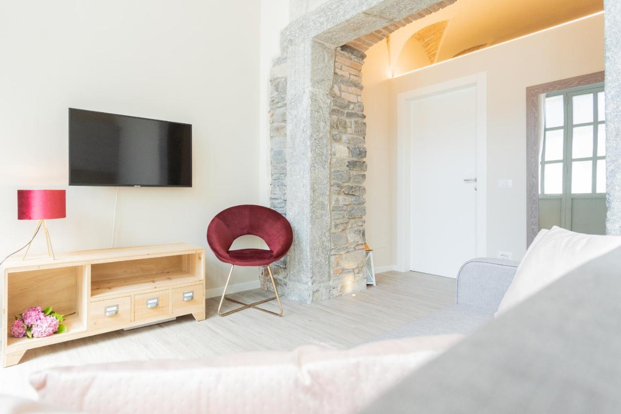 Romantic Escape City Centre With Jacuzzi & Parking By Rent All Como Exterior foto