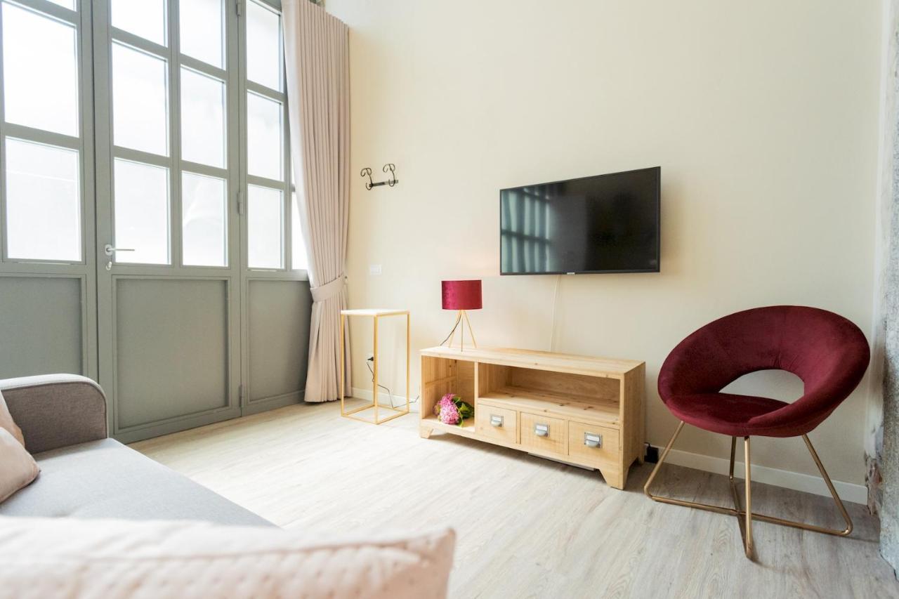 Romantic Escape City Centre With Jacuzzi & Parking By Rent All Como Exterior foto